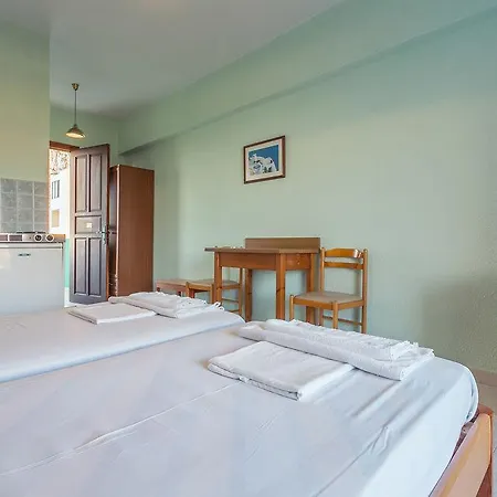Appart hôtel Alpha 2*