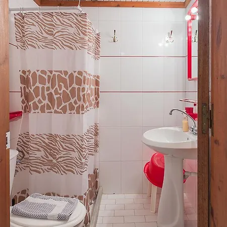 Aparthotel Alpha 2*