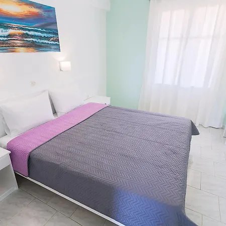 Alpha מלון דירות ארקסה